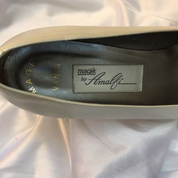 Amalfi Handmade Italian Cream Leather Heels. 9.5AA - Picture 2 of 4